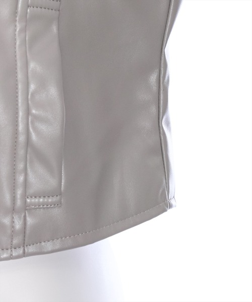 clear(クリア)の「ショート丈ライダースジャケット(ライダースジャケット・レディース・グレイッシュベージュ/ブラック・F)」の9枚目の写真