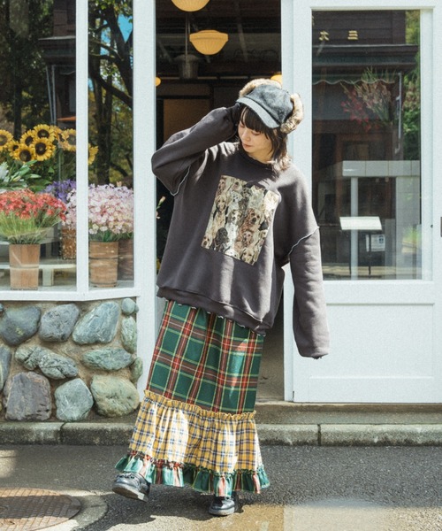 【クティールとレトロ】ドローコード付き花柄フリルフーディー　ブルー　kutir kutir パーカー 「クティールとレトロ」ドローコード付き花柄