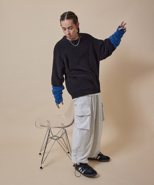 re_k by JUNRED(レクバイジュンレッド)の「re_k by JUNRED / カラースリーブメランジブークレニットプルオーバー(ニット/セーター・メンズ・チャコールグレー/ライトグレー/ブラック・L/M/S)」の10枚目の写真
