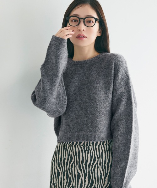 coca(coca)(コカ)の「モヘヤ風 ショート丈ニット(ニット/セーター・レディース・グレイッシュベージュ/ライトピンク/チャコール/アイボリー・M/L)」の14枚目の写真