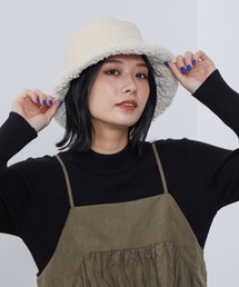 BEAMS HEART / フェイクスエード リバーシブル ハット