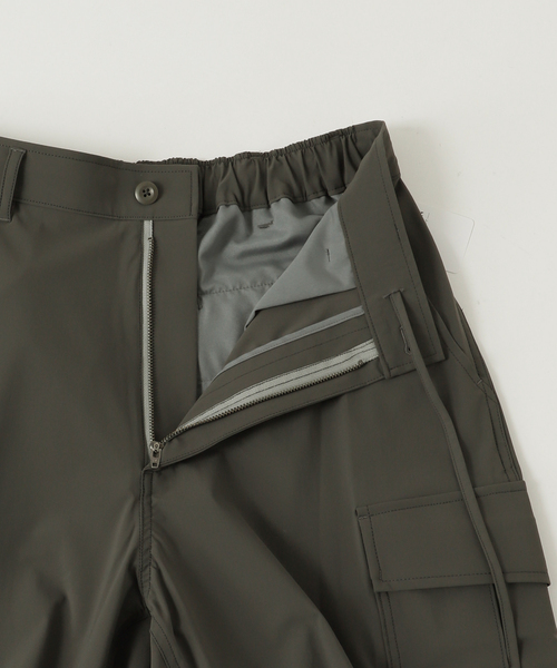 EDIFICE（エディフィス）の「ナイロントリコット HUGEASY カーゴパンツ（カーゴパンツ・メンズ・グレー/ネイビー・LARGE/MEDIUM）」の21枚目の写真