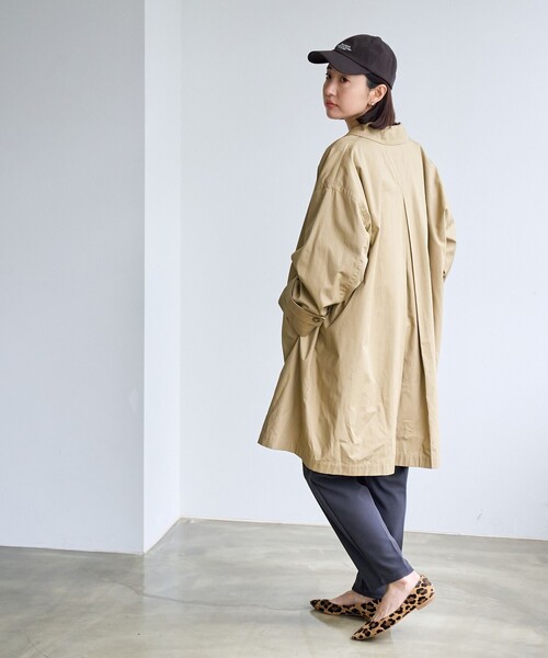 coen（コーエン）の「スクエアステンカラーコート（ステンカラーコート・レディース・ベージュ/ネイビー/ライトグレー・FREE）」の8枚目の写真