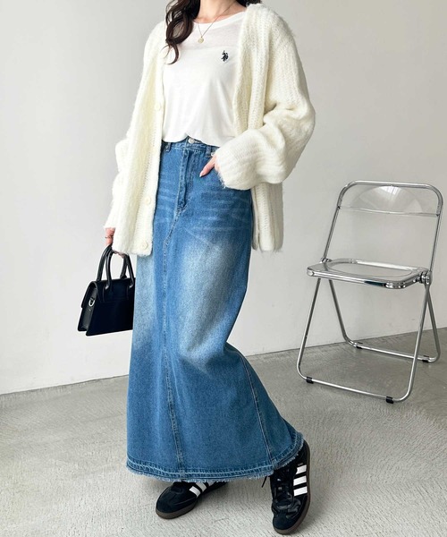 【新品未使用】AURALEE オーラリー デニムスカート ロング丈 0 セール】【S-LLサイズ展開】オールシーズン活躍。バックスリットデニム