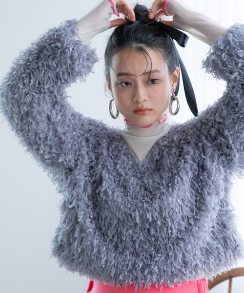 bohmal(ボマール)の「2wayフリンジプルオーバートップス(ニット/セーター・レディース・アイボリー/ブルー/ピンク/グレー・MEDIUM)」の16枚目の写真