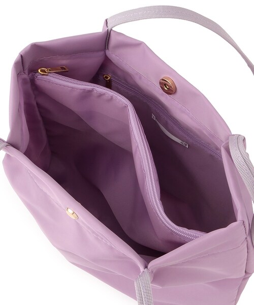 ITS'DEMO（イッツデモ）の「◆【通勤／A4対応】タックハンドル仕切り薄マチトート（トートバッグ・レディース・ライトグレー/ベージュ/ライトパープル/アイボリー/ブラック・00）」の19枚目の写真