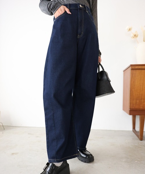 Doula Doula（ドゥーラドゥーラ）の「カーブラインパンツ（デニムパンツ・レディース・サックスブルー/ブラック/ブルー/インディゴブルー・FREE/M/L）」の20枚目の写真