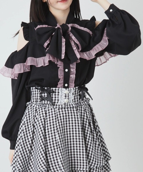 Ank Rouge(アンクルージュ)の「配色肩あきブラウス(シャツ/ブラウス・レディース・ブルー/ピンク/ブラック・M)」の2枚目の写真