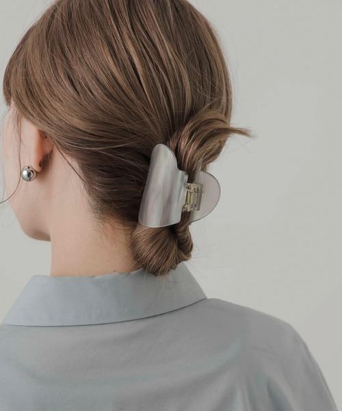 SMELLY（スメリー）の「ハートジュシバンス（バレッタ/ヘアクリップ・レディース・グレー・-）」の4枚目の写真