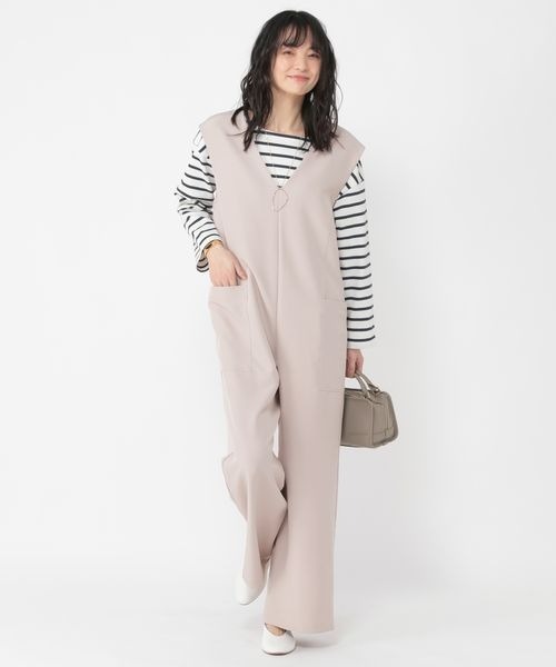 《ウタオ》Vネックオールインワン