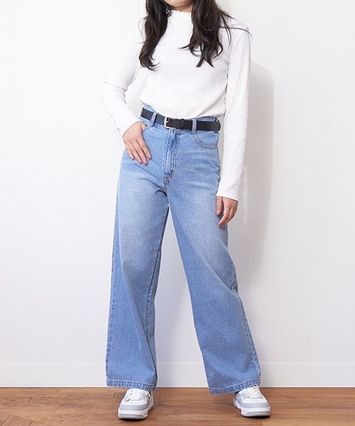 LOVETOXIC（ラブトキシック）の「ベルトつきワイドパンツ（その他パンツ・キッズ・ライトブルー/グレー/オフホワイト・S/L/M）」の4枚目の写真