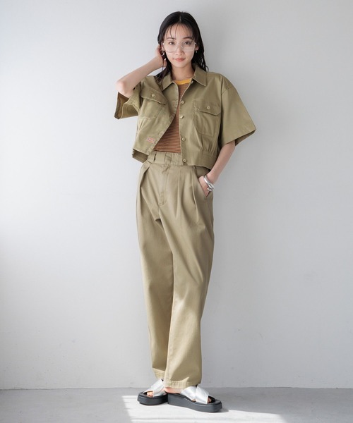 LOWRYS FARM(ローリーズファーム)の「DickiesショートシャツSS(シャツ/ブラウス・レディース・ベージュ/ブラック/ネイビー・FREE)」の15枚目の写真