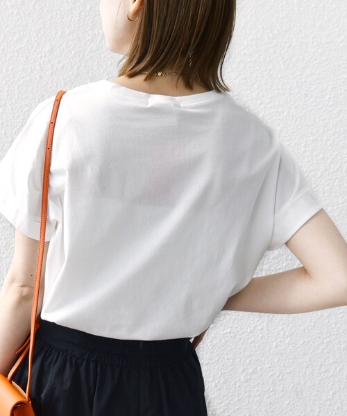 SHIPS(シップス)の「【WEB限定】〈手洗い可能〉バリエーション ロゴ 刺繍 プリントTEE(Tシャツ/カットソー・レディース・ホワイト系その他/ホワイト系/オフホワイト/チャコールグレー/ホワイト/ライトホワイト・ONE SIZE)」の18枚目の写真