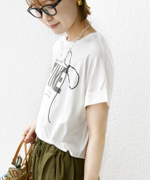 SHIPS（シップス）の「【WEB限定】〈手洗い可能〉バリエーション ロゴ 刺繍 プリントTEE（Tシャツ/カットソー・レディース・ホワイト系その他/ホワイト系/オフホワイト/チャコールグレー/ホワイト/ライトホワイト・ONE SIZE）」の8枚目の写真