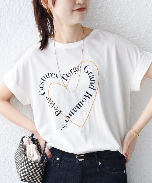 SHIPS（シップス）の「【WEB限定】〈手洗い可能〉バリエーション ロゴ 刺繍 プリントTEE（Tシャツ/カットソー・レディース・ホワイト系その他/ホワイト系/オフホワイト/チャコールグレー/ホワイト/ライトホワイト・ONE SIZE）」の12枚目の写真