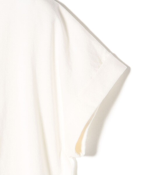 SHIPS（シップス）の「【WEB限定】〈手洗い可能〉バリエーション ロゴ 刺繍 プリントTEE（Tシャツ/カットソー・レディース・ホワイト系その他/ホワイト系/オフホワイト/チャコールグレー/ホワイト/ライトホワイト・ONE SIZE）」の16枚目の写真