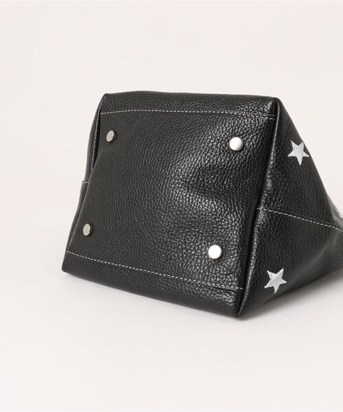 NUR（ヌール）の「【NUR/ヌール】星柄刺繍　ミニ　レザー　トートバッグ　VIOLA MINI（トートバッグ・レディース・ネイビー/ゴールド/ブラック/シルバー/ベージュ/ナチュラル/ライトグリーン/モカ・FREE）」の16枚目の写真