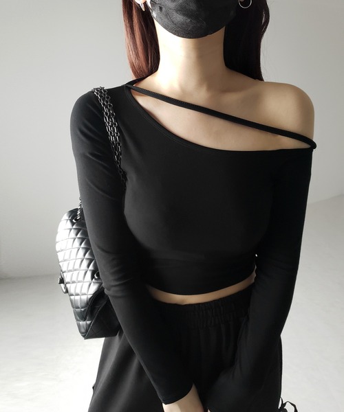 me+em select（ミームセレクト）の「【 ３color 】ストラップワンショルダーショートカットソートップス ／ strap one shoulder short cutsew tops（Tシャツ/カットソー・レディース・ホワイト/ブラック/グレー・FREE）」の5枚目の写真