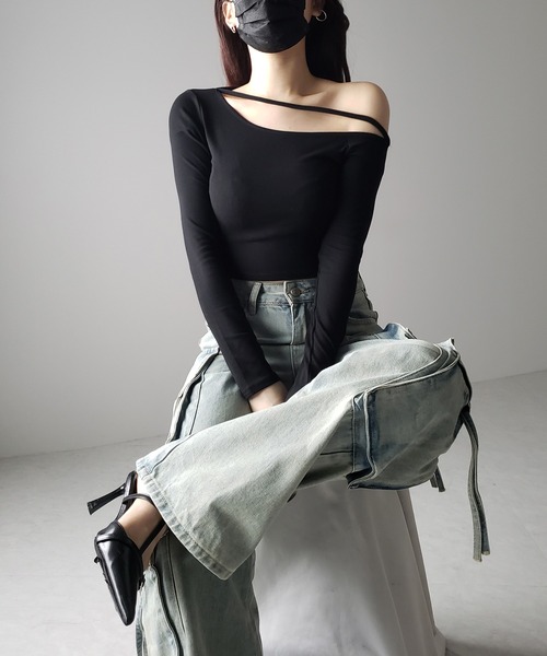 me+em select（ミームセレクト）の「【 ３color 】ストラップワンショルダーショートカットソートップス ／ strap one shoulder short cutsew tops（Tシャツ/カットソー・レディース・ホワイト/ブラック/グレー・FREE）」の17枚目の写真