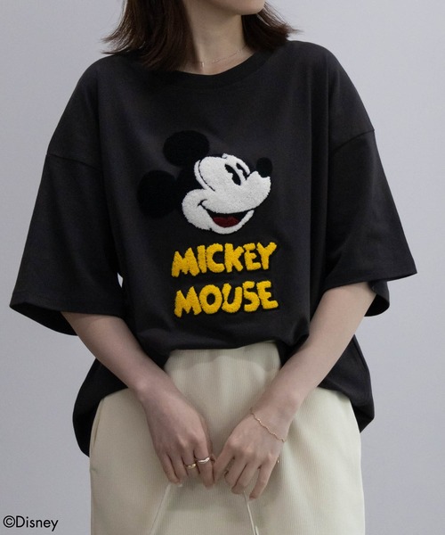 Disney（ディズニー）の「Disney サガラ刺繍Ｔシャツ 綿100%（Tシャツ/カットソー・レディース・ベージュ系1/チャコールグレー/ベージュ系/ベージュ・フリー）」の5枚目の写真