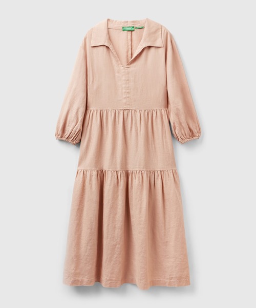 BENETTON (UNITED COLORS OF BENETTON)（ベネトンユナイテッドカラーズオブベネトン）の「リネン100％襟付き長袖ティアードロングワンピース（ワンピース・レディース・ピンクベージュ/カーキ/ブラック/ライトベージュ・X-SMALL/MEDIUM/SMALL/XX-SMALL）」の16枚目の写真