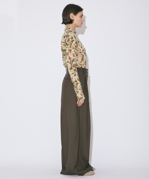 パンツ Dry Wool Tropical Tuck Wide Trousers WOOL TROPICAL 3PLEATED WIDE-LEG TROUSERS | YOKE(ヨーク