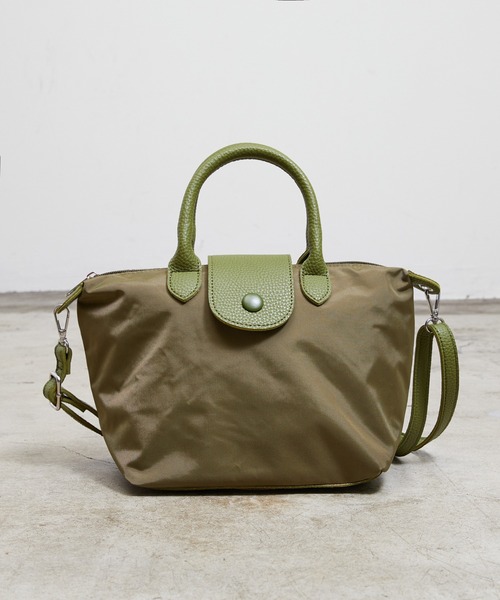 favori（ファヴォリ）の「EM:favori モロニ　2WAYトート　ファスナー＋フラップトート　海外旅行バッグ　スリ対策バッグ　 スリ防止バッグ（トートバッグ・レディース・レオパード/ベージュ/ブラック/カーキ・FREE）」の4枚目の写真