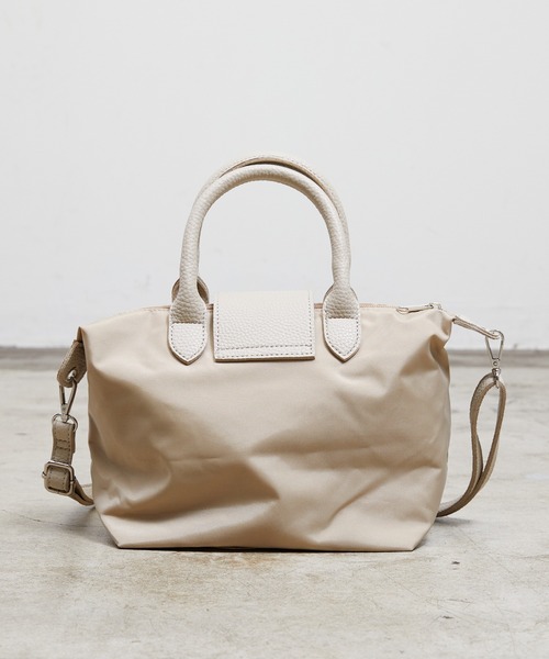 favori（ファヴォリ）の「EM:favori モロニ　2WAYトート　ファスナー＋フラップトート　海外旅行バッグ　スリ対策バッグ　 スリ防止バッグ（トートバッグ・レディース・レオパード/ベージュ/ブラック/カーキ・FREE）」の11枚目の写真