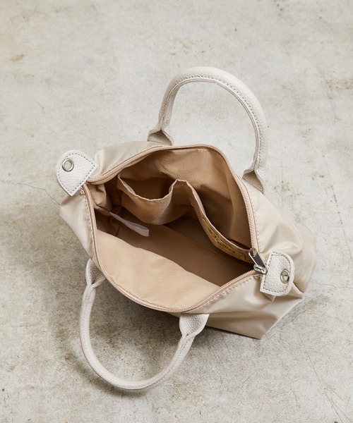 favori（ファヴォリ）の「EM:favori モロニ　2WAYトート　ファスナー＋フラップトート　海外旅行バッグ　スリ対策バッグ　 スリ防止バッグ（トートバッグ・レディース・レオパード/ベージュ/ブラック/カーキ・FREE）」の15枚目の写真