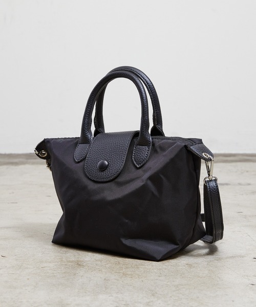 favori（ファヴォリ）の「EM:favori モロニ　2WAYトート　ファスナー＋フラップトート　海外旅行バッグ　スリ対策バッグ　 スリ防止バッグ（トートバッグ・レディース・レオパード/ベージュ/ブラック/カーキ・FREE）」の17枚目の写真