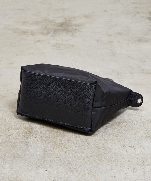 favori（ファヴォリ）の「EM:favori モロニ　2WAYトート　ファスナー＋フラップトート　海外旅行バッグ　スリ対策バッグ　 スリ防止バッグ（トートバッグ・レディース・レオパード/ベージュ/ブラック/カーキ・FREE）」の19枚目の写真