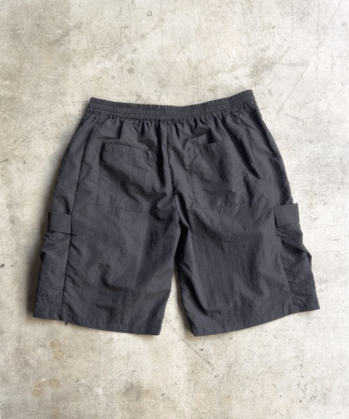 COMMON WARE(コモンウェアー)の「COMMONWARE:ナイロンワッシャー カーゴショーツ(カーゴパンツ・メンズ・ブラック/カーキ/ベージュ・XL/L/M)」の11枚目の写真