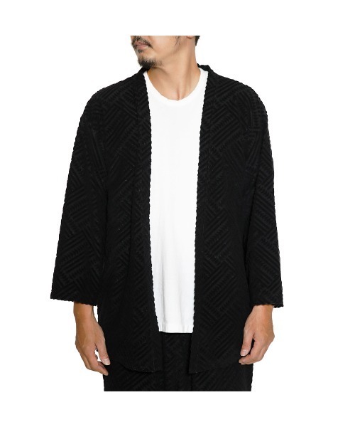 美品⭐️CALEEキャリーメンズ カーディガン黒 9部袖 パイルジャガード生地 CALEE（キャリー）の「PILE JACQUARD 9 LENGTH CARDIGAN（Tシャツ