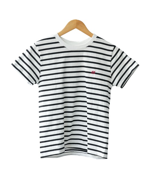 mili an deni(ミリアンデニ)の「ワンポイント刺繍Tシャツ(Tシャツ/カットソー・レディース・ネイビー/チャコールグレー/ホワイト×ブラック/ブラック/アイボリー・M)」の21枚目の写真