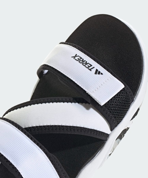 adidas(アディダス)の「テレックス Sumra サンダル / Terrex Sumra Sandals / アディダス adidas(サンダル・メンズ・ベージュ/ブラック/ホワイト/ベージュ系その他/ブラック×ブラック・23.5cm/24.5cm/25.5cm/26.5cm/27.5cm/28.5cm)」の18枚目の写真