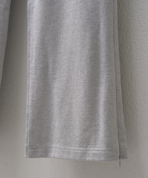WHIMSIC（ウィムジック）の「【UNISEX/2サイズ展開】プレーティングジャージーステッチトラックパンツ（その他パンツ・メンズ・シルバー/チャコールグレー・1/2）」の17枚目の写真