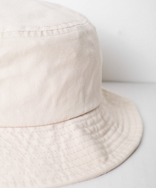 FRUIT OF THE LOOM（フルーツオブザルーム）の「【FRUIT OF THE LOOM】Pigment BUCKET HAT（ハット・レディース・ブラック/アイボリー/ブラウン/ベージュ/インディゴブルー・FREE）」の13枚目の写真