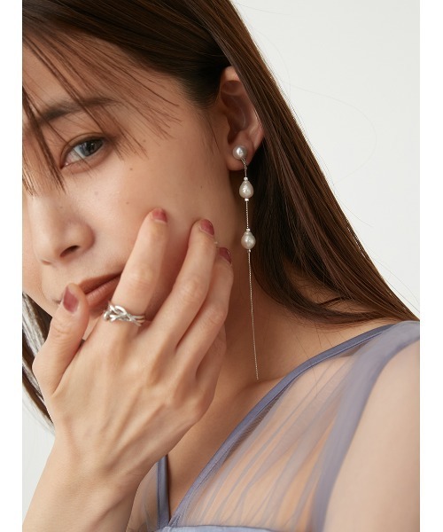 FRAY I.D（フレイアイディー）の「ガラスパールナローチェーンイヤリング（イヤリング・レディース・シルバー/ゴールド・FREE）」の6枚目の写真