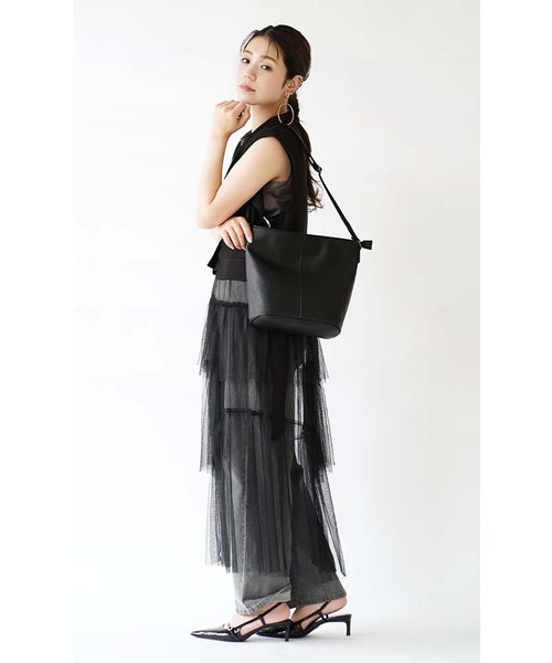 e-zakkamania stores(イーザッカマニアストアーズ)の「チュールギャザー キャミワンピース(ワンピース・レディース・ブラック/チャコールグレー・フリー)」の7枚目の写真