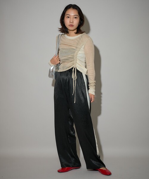 PUBLUX(パブリュクス)の「PUBLUX/パブリュクス ライン入サテンパンツ 限定展開(その他パンツ・レディース・グレー/ブラック/ピンク・フリ-)」の14枚目の写真