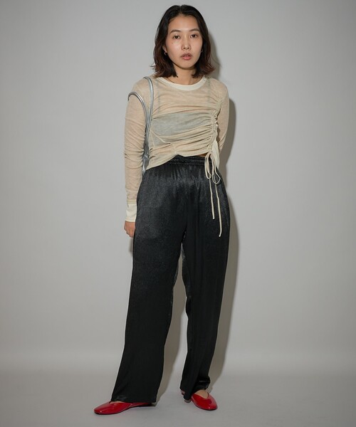 PUBLUX(パブリュクス)の「PUBLUX/パブリュクス ライン入サテンパンツ 限定展開(その他パンツ・レディース・グレー/ブラック/ピンク・フリ-)」の17枚目の写真