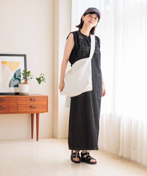 studio CLIP（スタディオクリップ）の「ジャンパースカート[プチサイズあり]（ワンピース・レディース・ブラック/ブルー・LARGE/MEDIUM/PF）」の11枚目の写真