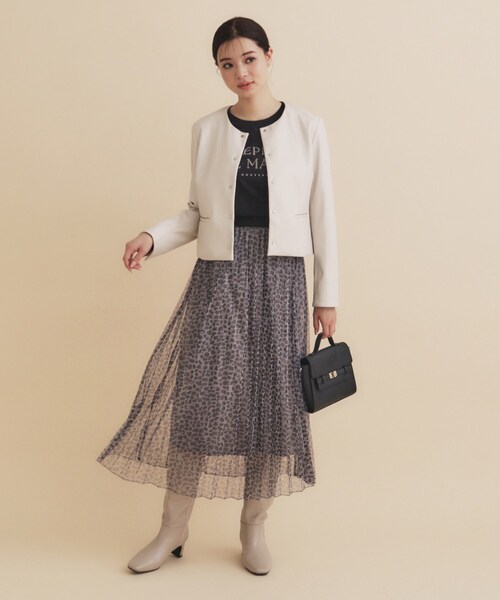 【新品】定価¥16,900 INDIVI ノーカラーブルゾン　Sサイズ 新品】定価¥16,900 INDIVI ノーカラーブルゾンSサイズ