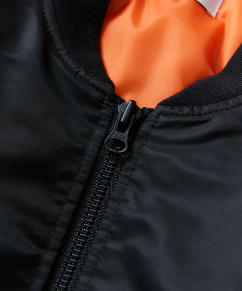 FREAK'S STORE（フリークスストア）の「限定展開 MR HEARTS/ミスターハーツ MR HEARTS/ミスターハーツ SHORT LENGTH MA-1（MA-1・メンズ・ブラック/オリーブ・SMALL/MEDIUM/LARGE）」の9枚目の写真