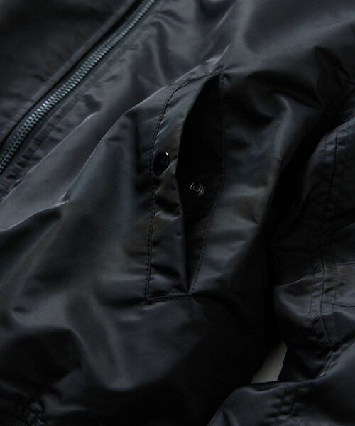 FREAK'S STORE（フリークスストア）の「限定展開 MR HEARTS/ミスターハーツ MR HEARTS/ミスターハーツ SHORT LENGTH MA-1（MA-1・メンズ・ブラック/オリーブ・SMALL/MEDIUM/LARGE）」の8枚目の写真