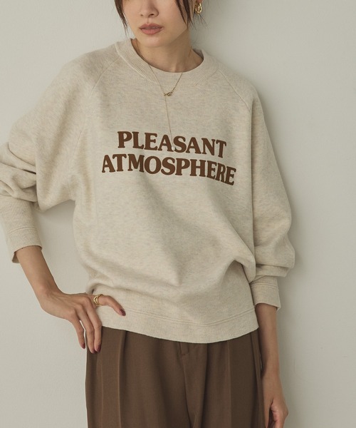 hunch(ハンチ)の「【WEB限定/別注】【新色追加】ソフトタッチ ロゴニット(ニット/セーター・レディース・カーキ系/ブルー系その他/オートミール/ベージュ系その他2/杢グレー/チャコールグレー×ブラック/ブラック系その他/ブラウン系その他/ネイビー系・FREE)」の13枚目の写真