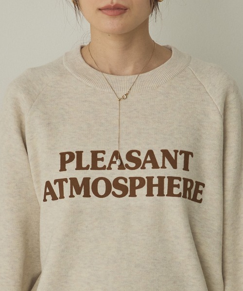 hunch(ハンチ)の「【WEB限定/別注】【新色追加】ソフトタッチ ロゴニット(ニット/セーター・レディース・カーキ系/ブルー系その他/オートミール/ベージュ系その他2/杢グレー/チャコールグレー×ブラック/ブラック系その他/ブラウン系その他/ネイビー系・FREE)」の16枚目の写真