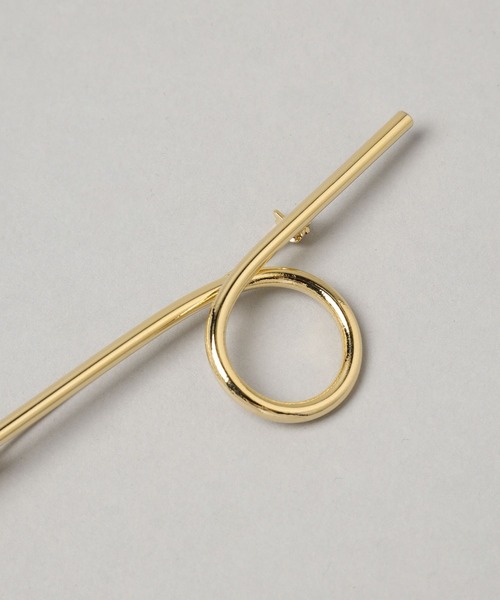 A part by（アパートバイ）の「ヒネリブローチ（ブローチ/コサージュ・レディース・シルバー/ゴールド・FREE）」の6枚目の写真