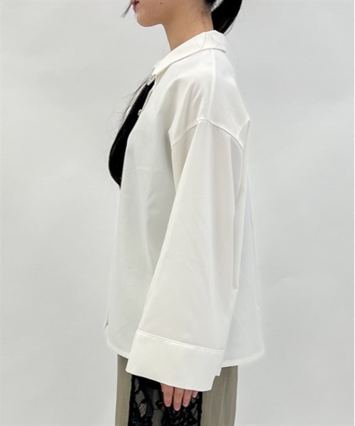 axes femme(アクシーズファム)の「ショルダージップビッグシャツ(シャツ/ブラウス・レディース・ワイン/ブラック/ホワイト・FREE)」の4枚目の写真