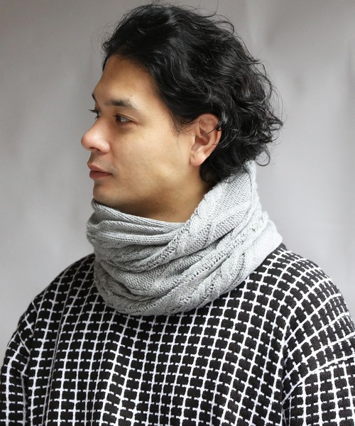 8(eight)(エイト)の「ケーブル編みスヌード(ネックウォーマー/スヌード・メンズ・ベージュ/グレー・FREE)」の2枚目の写真